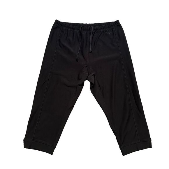 Black Nike Athletic Cropped Leggings Dri-Fit - Picture 1 of 7
